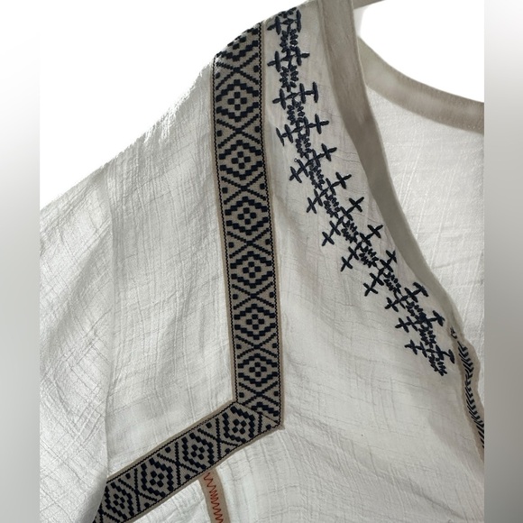 MBLM Embroidered Tunic Top – Size 3X - Picture 8 of 13